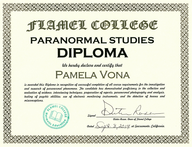 PARANORMAL STUDIES - Pamela Vona
